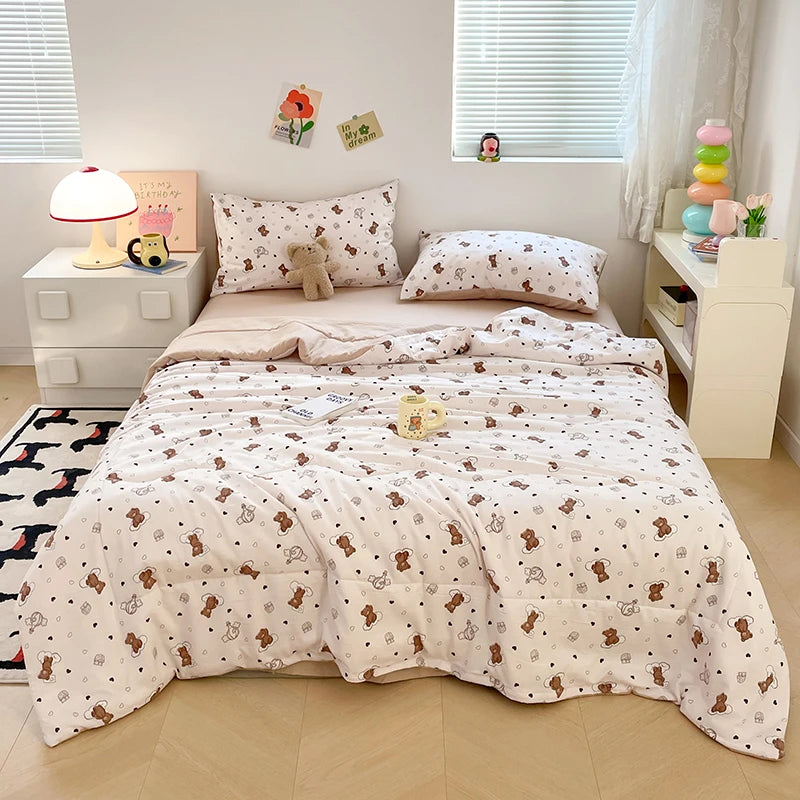 لحاف صيفي بنمط زهور 150x200 لحاف مريح بحجم كوين غطاء سرير لحاف مبطن لحاف منزلي (No Pillowcase)